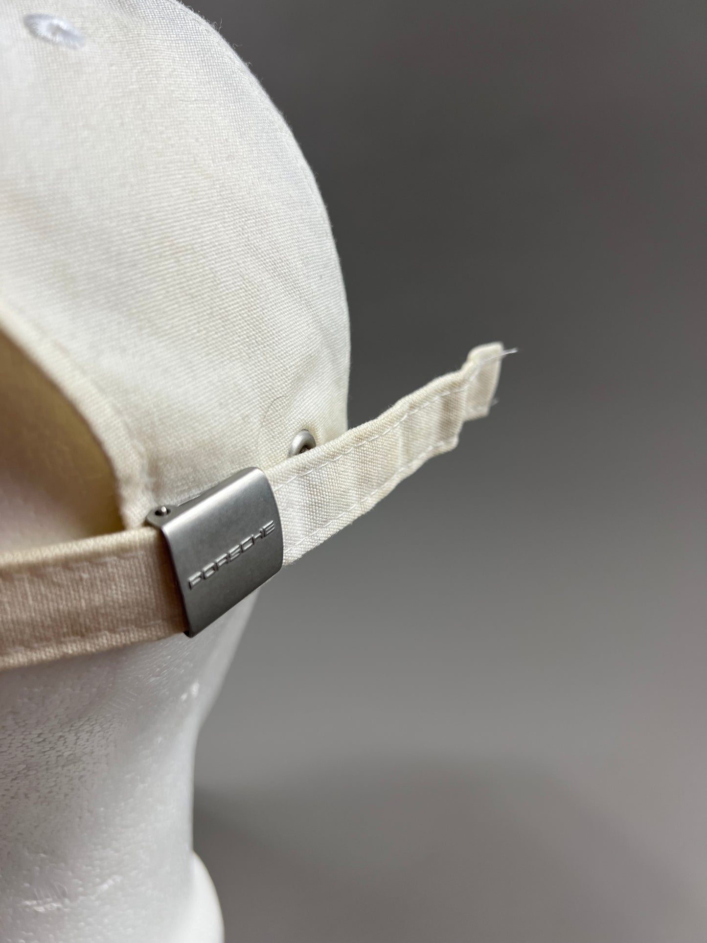 Porsche Cap
