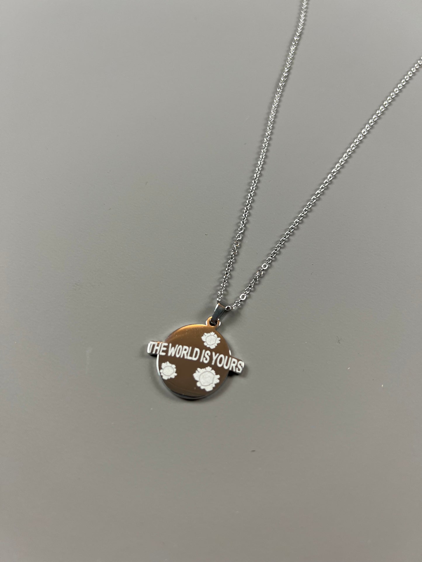 TheWorldisYours Chain (Unisex)