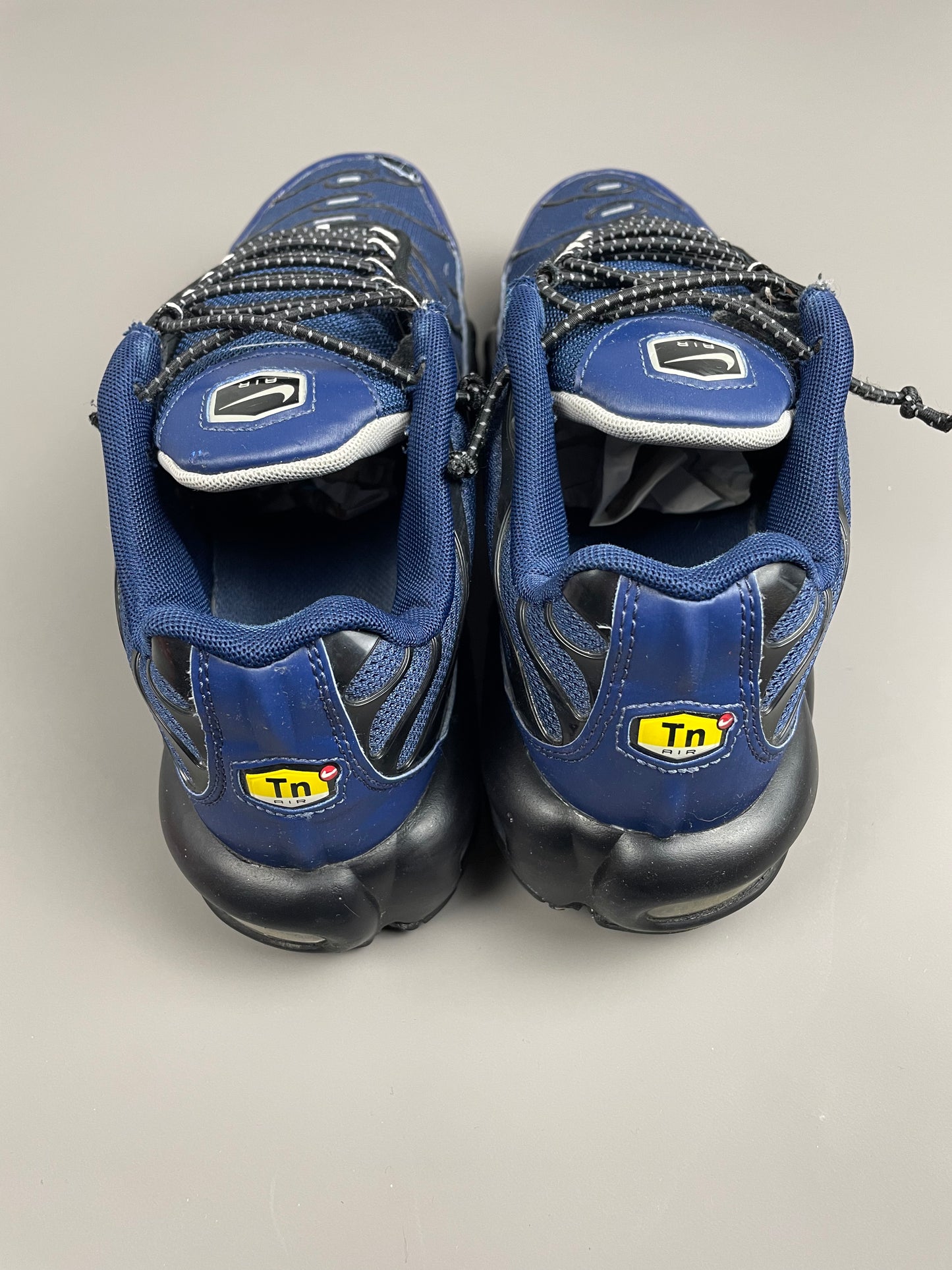 Nike Air Max Plus Midnight Navy Black Sneaker (42 EU) (Unisex)