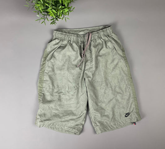 Nike Vintage Shorts (S)