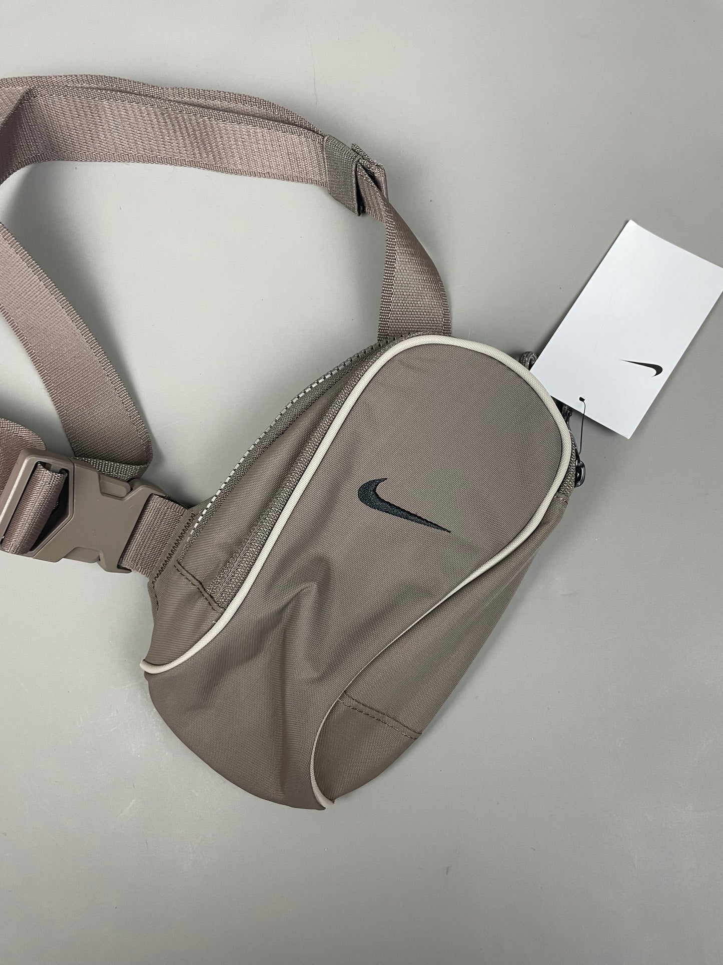 Nike Sling Bag (Unisex)