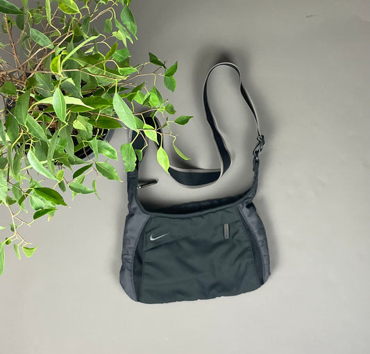Nike Umhängetasche/Bag (Unisex)