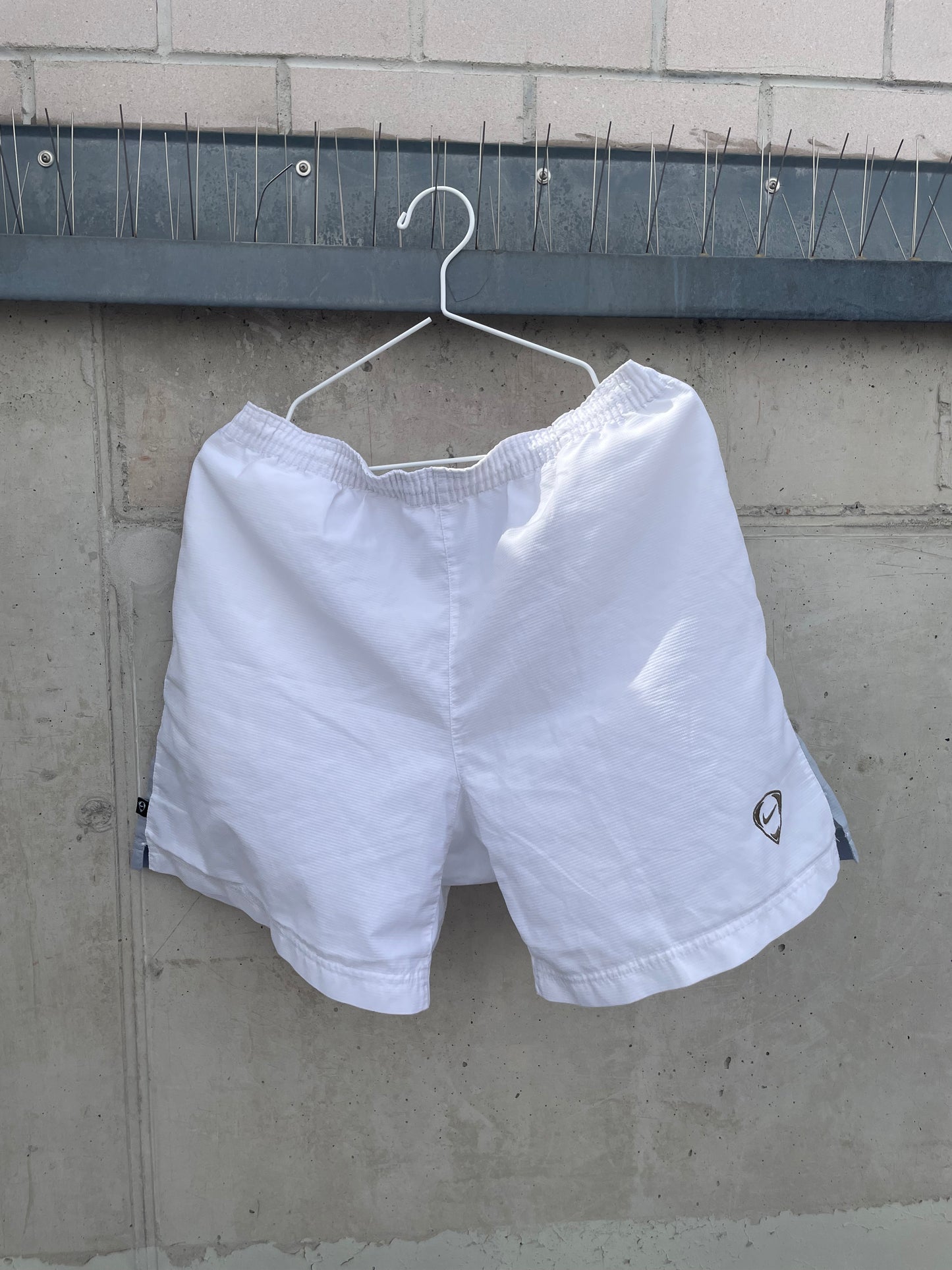 Nike Vintage Shorts (M)