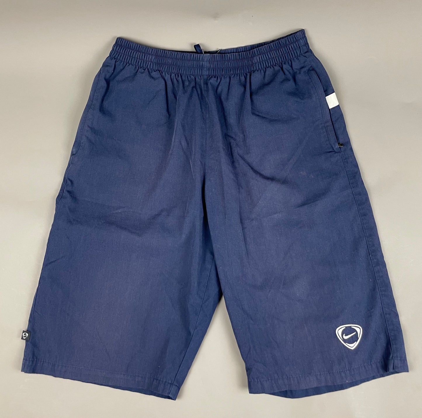 Nike Vintage Shorts (M)